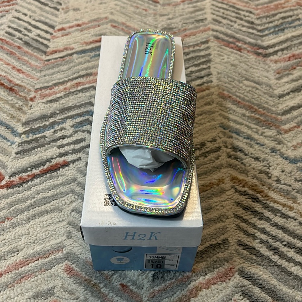 H2K silver summer sandals